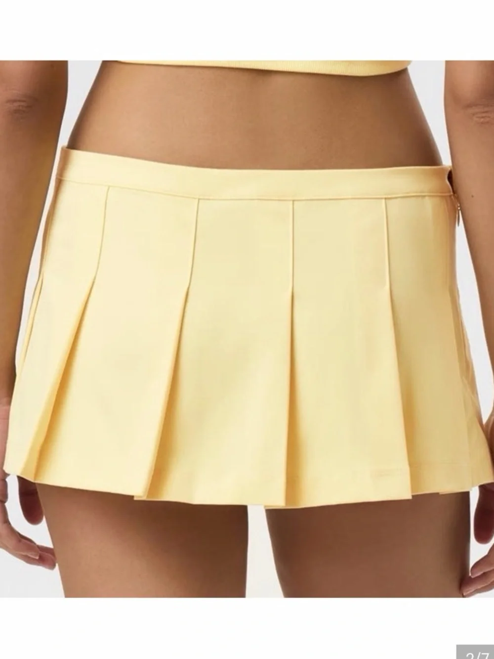 FILA x Hailey‎ Bieber Popcorn Yellow Pleated Mini Skirt Sz 10 Preppy Kawaii